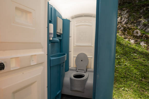 Best Portable restroom trailer rental  in Cecilia, LA